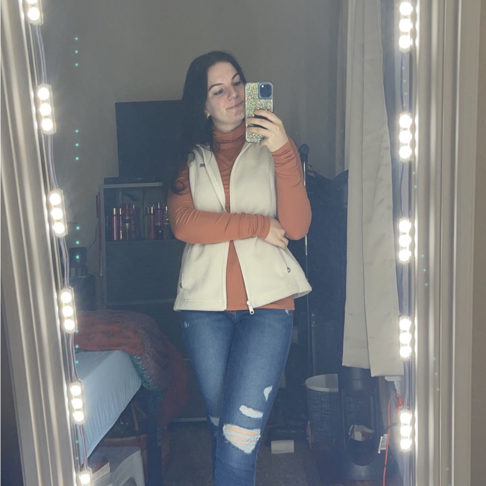 Meet your Posher, Tori